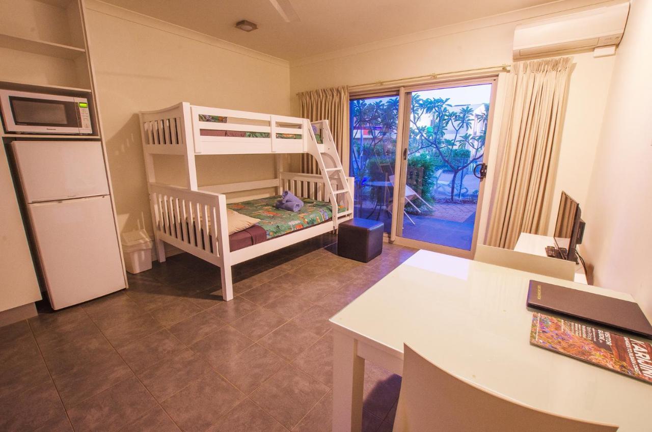 Onslow Beach Resort Dış mekan fotoğraf